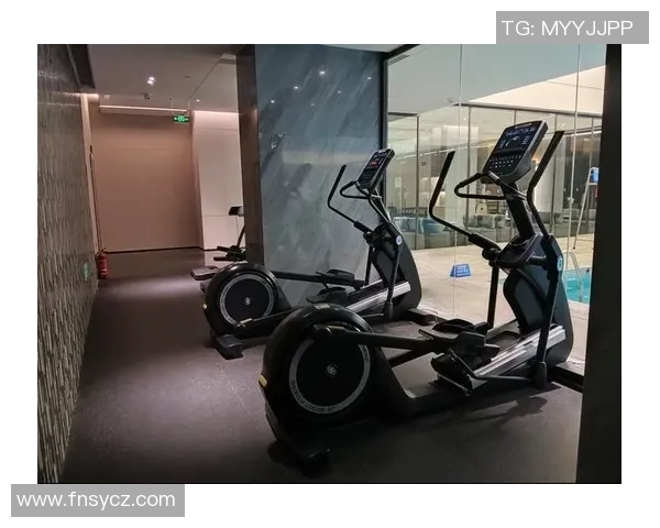 打造完美游泳体验的必备装备推荐全指南